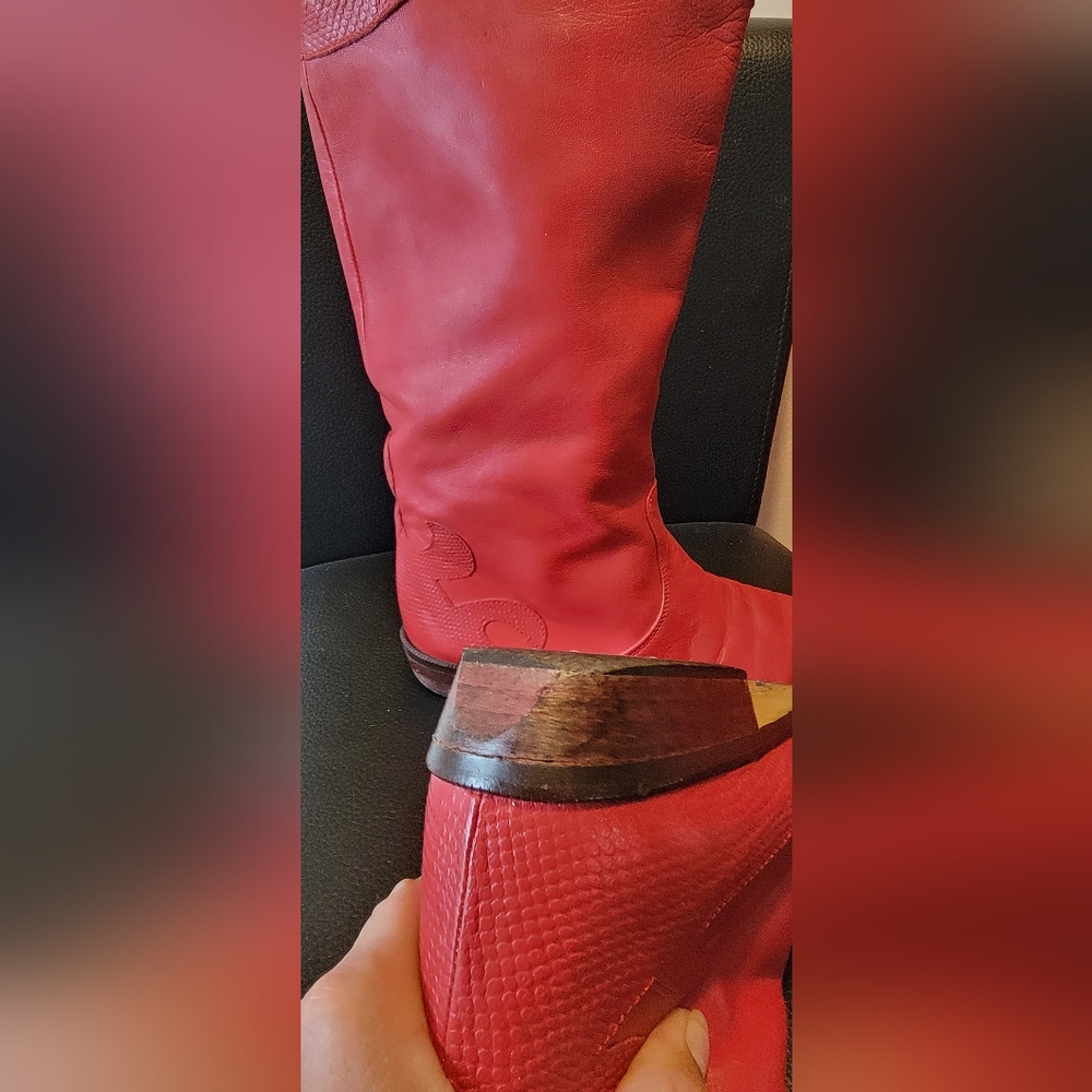 Vintage Red Leather Calf Pull-On Boots 9 - Picture 9 of 14